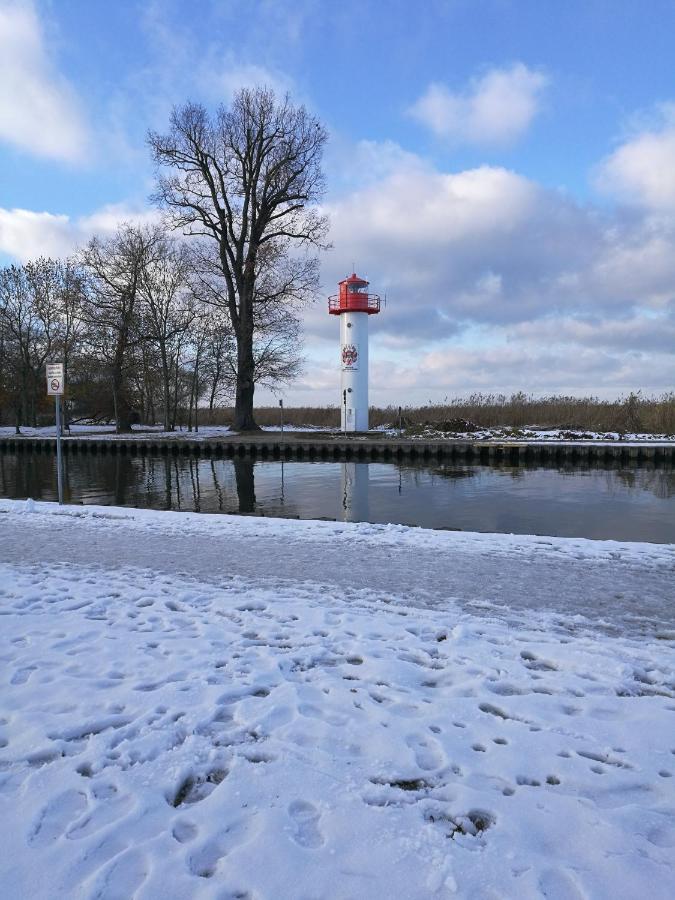 FEWO Hafenblick Ueckermünde Exterior foto