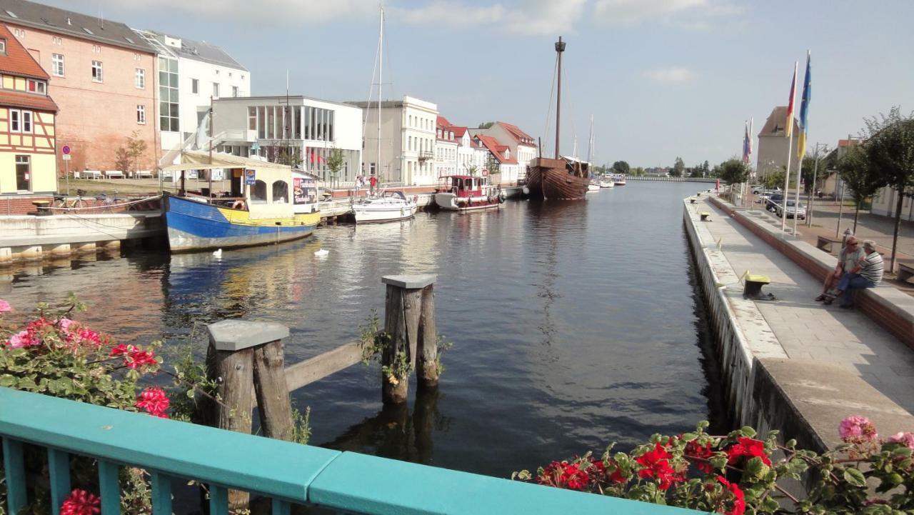 FEWO Hafenblick Ueckermünde Exterior foto