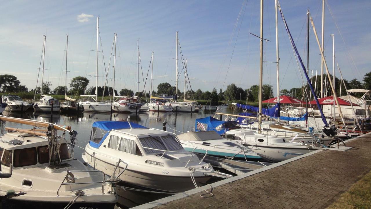 FEWO Hafenblick Ueckermünde Exterior foto
